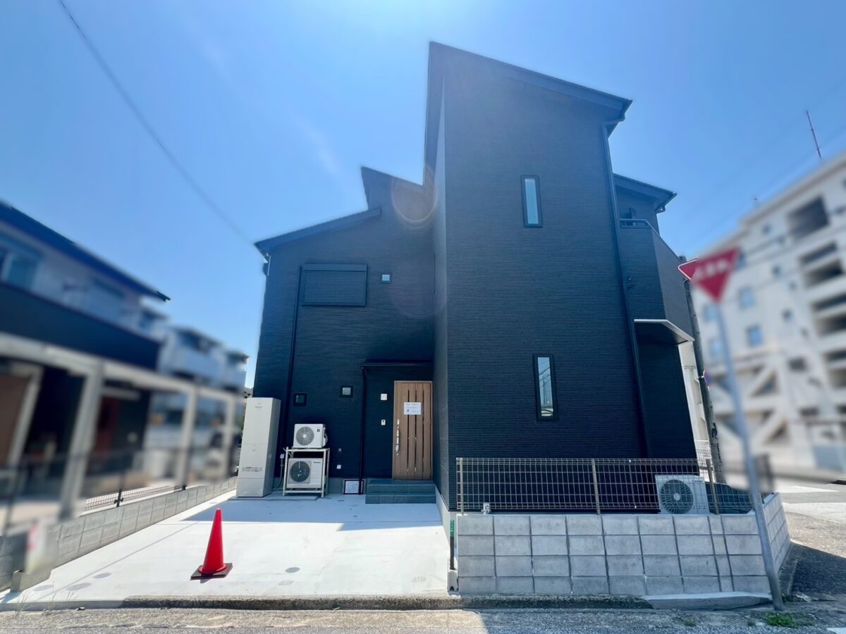 潮新町　新築物件