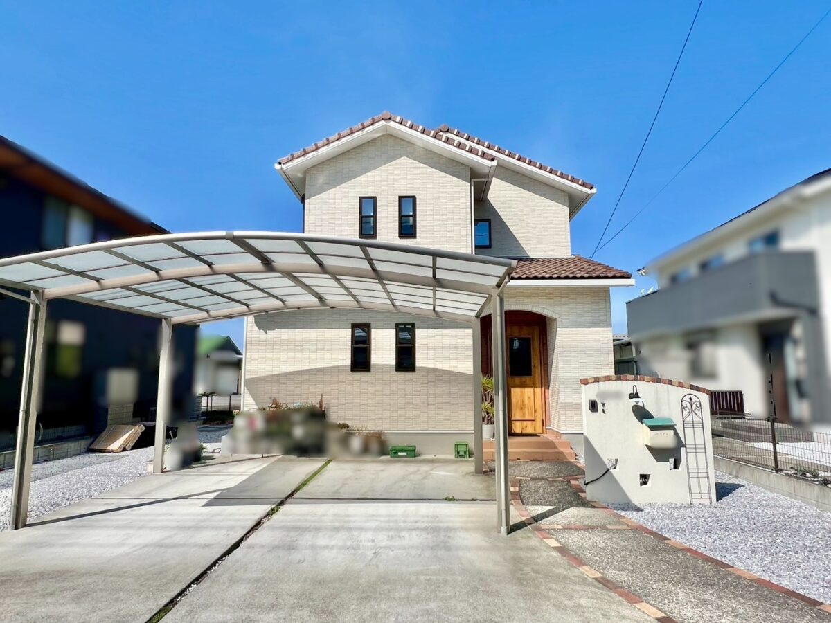 土佐山田町神通寺　築浅物件